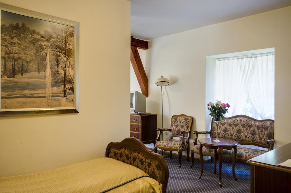 Palac Racot Kościan Zimmer foto